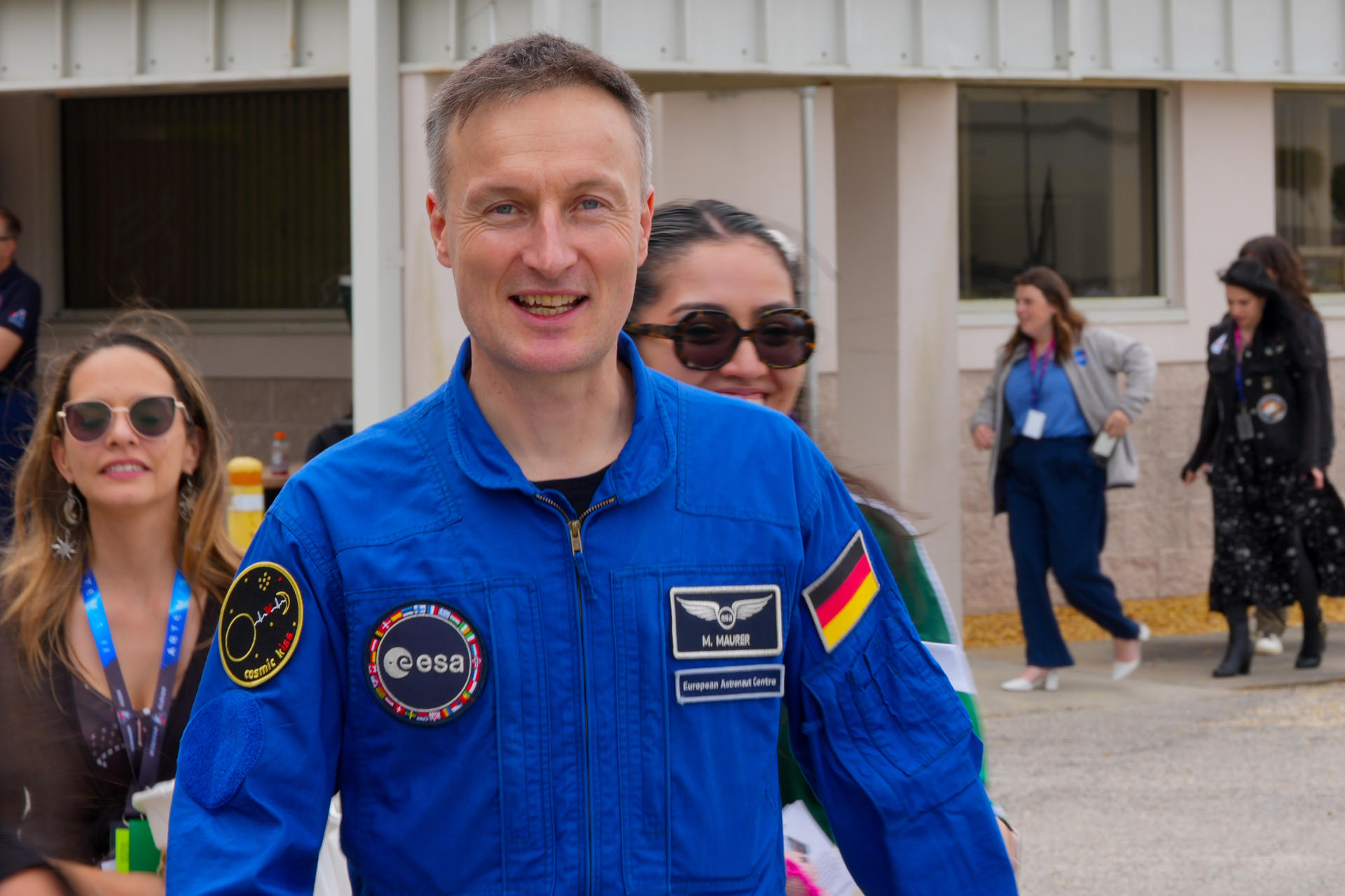 “Yo pienso que Artemis va a salir”, dice el astronauta alemán de EEI Matthias Maurer