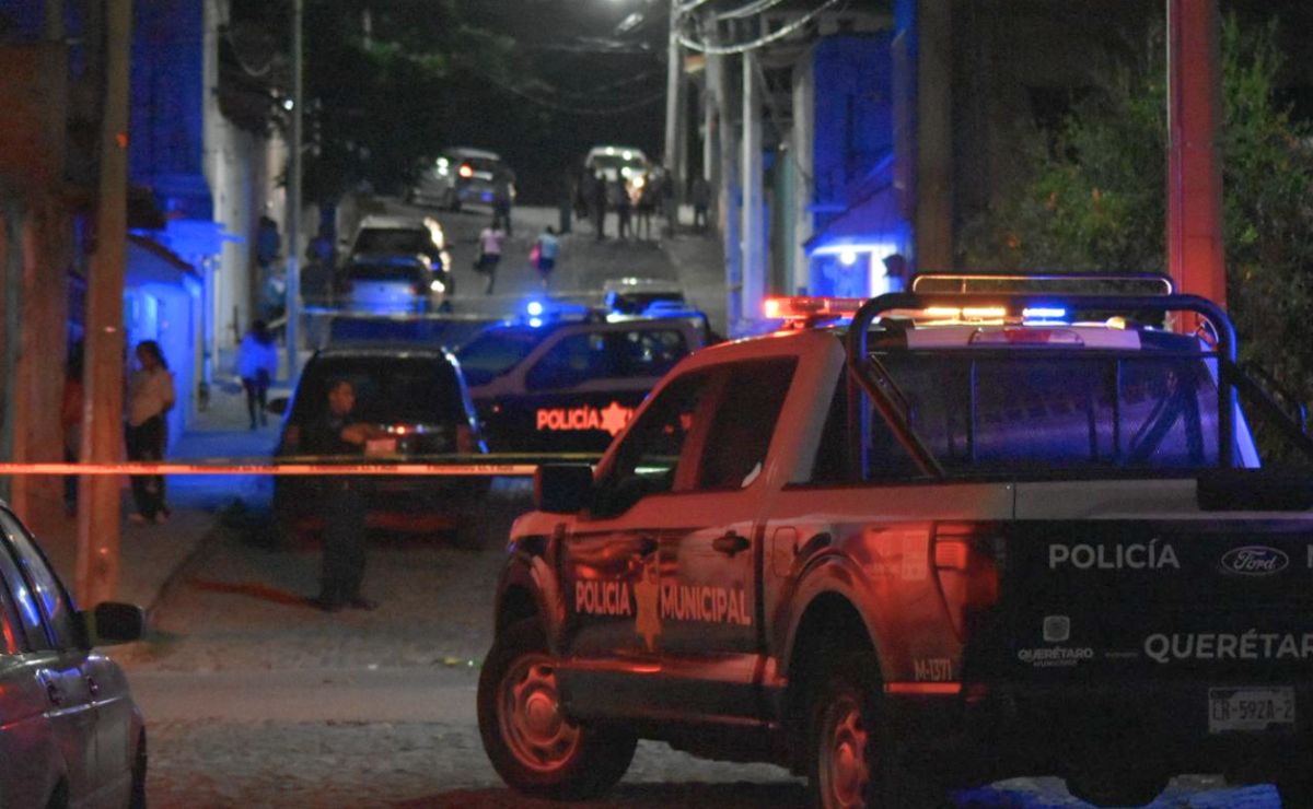 Asesinan a adolescente en Querétaro; familiares queman casa del responsable