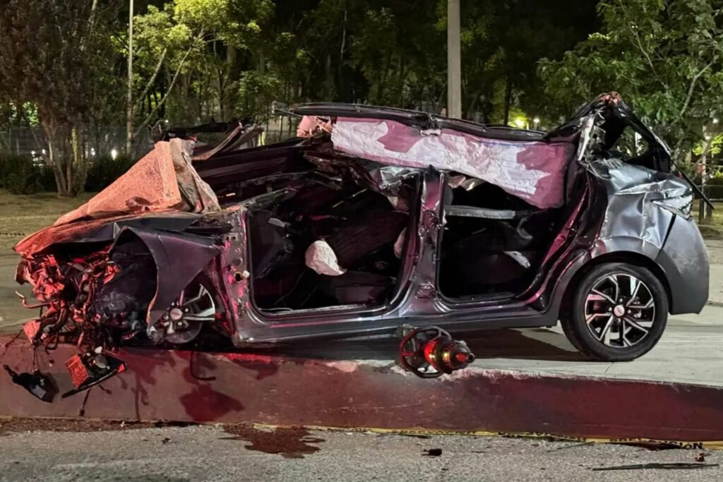 Choque en Circuito Interior, CDMX, deja un muerto