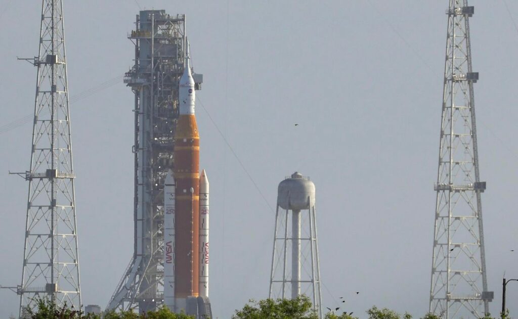 NASA comienza la carga de combustible del cohete de Artemis II para su lanzamiento