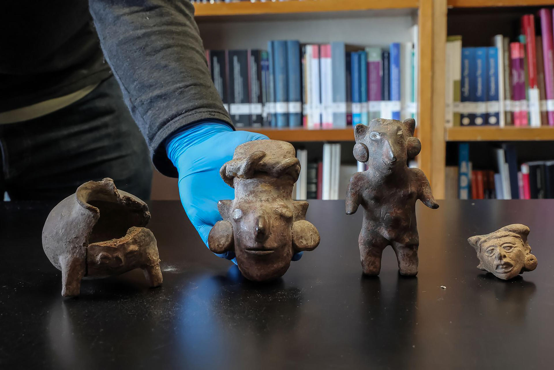 México repatria 160 bienes patrimoniales desde EE.UU., Canadá, Francia y Argentina México repatria 160 bienes patrimoniales desde EE.UU., Canadá, Francia y Argentina