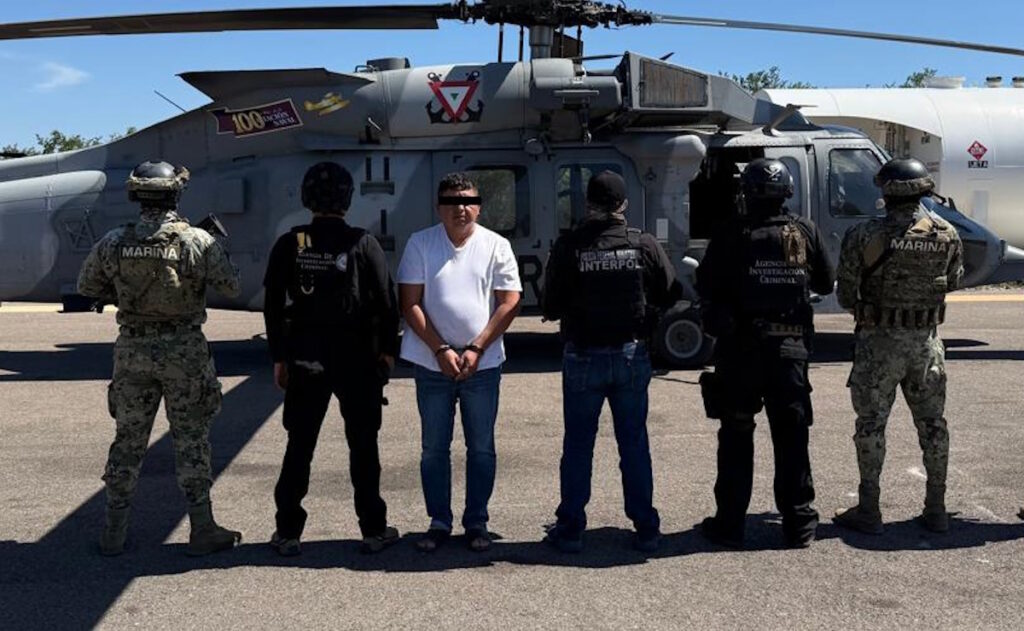 Embajador Ronald Johnson destaca operativo para detener a “El Jardinero”