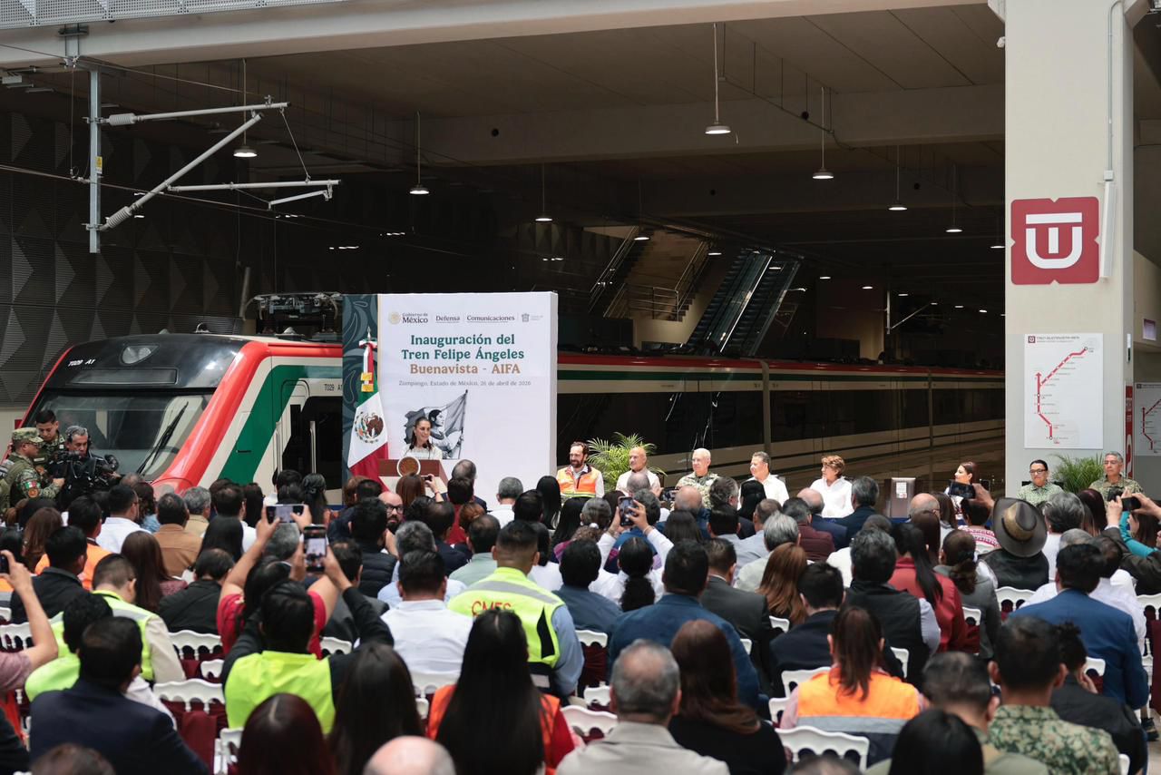 Inauguran tren que conectará Buenavista con el AIFA