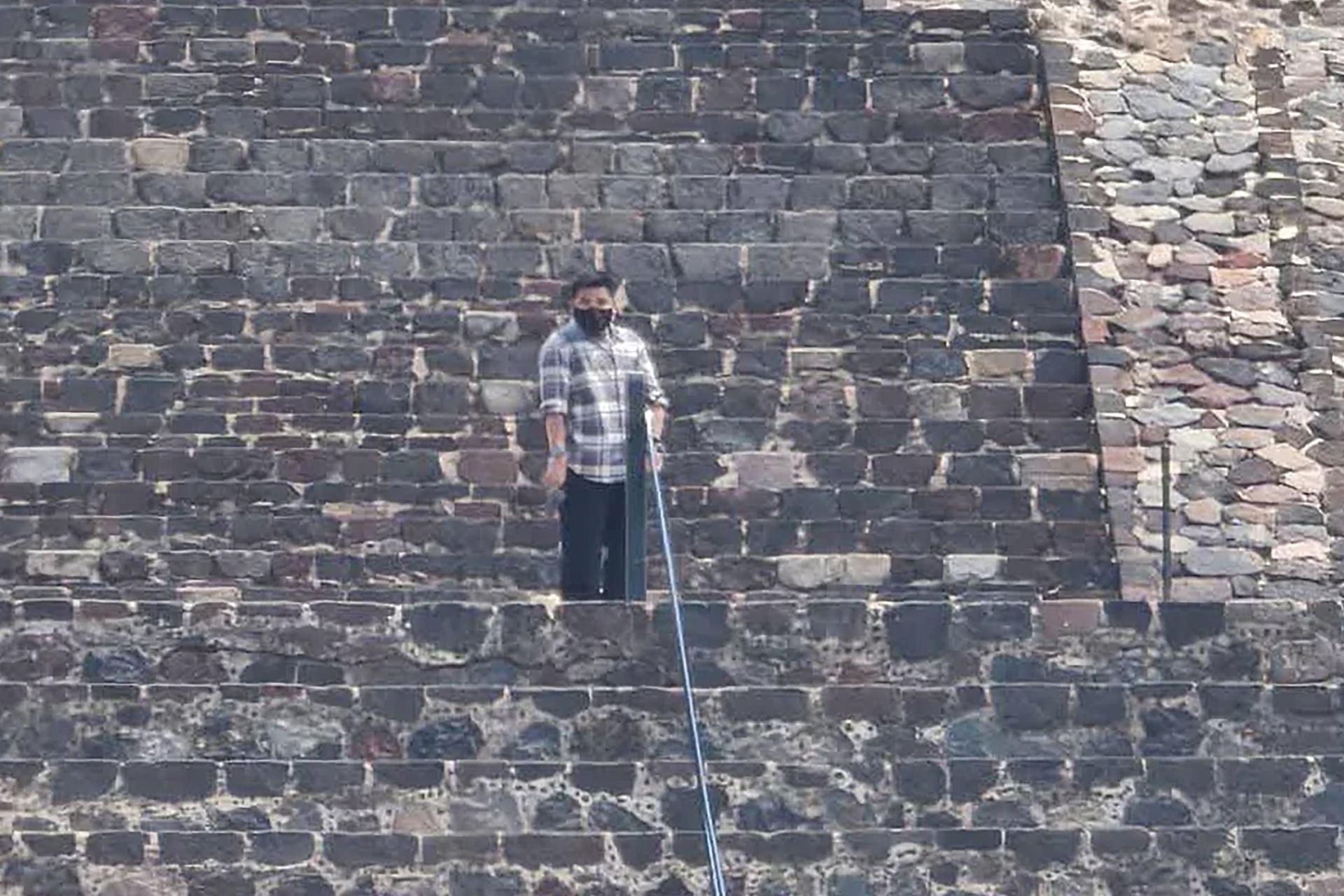 Así ocurrió la balacera en Teotihuacán: Agresor fue herido y luego se quitó la vida