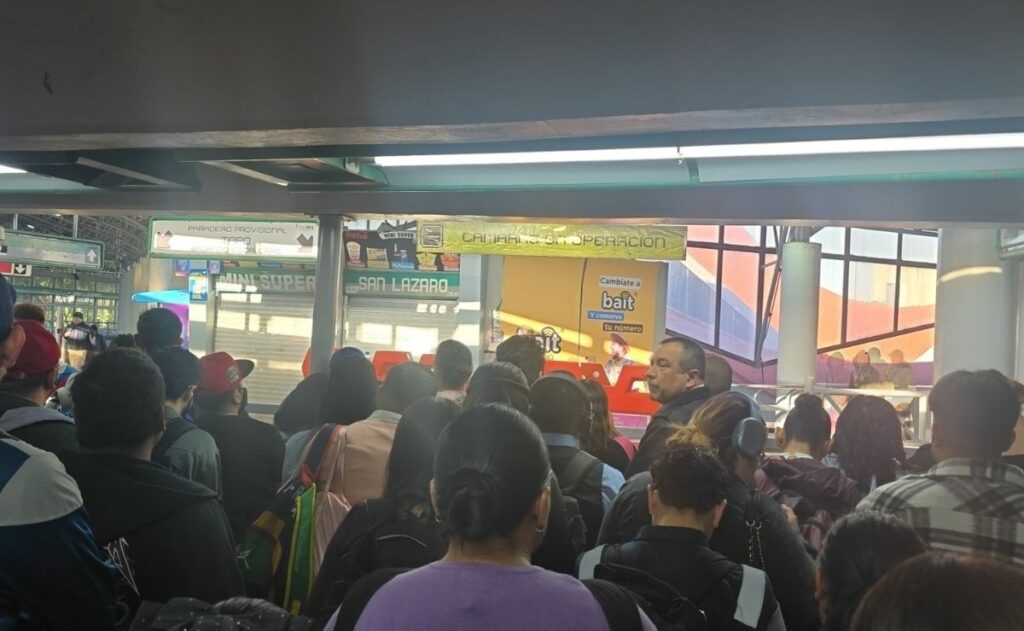 Metro CDMX reporta circulación constante en seis líneas y alta afluencia en tres más