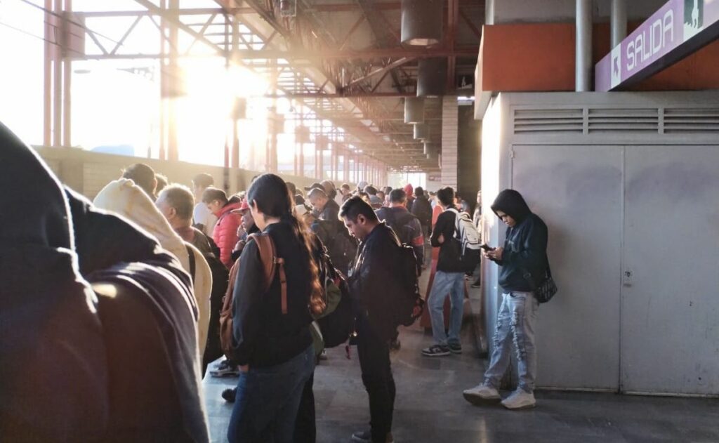 Metro CDMX reporta afluencia alta en 5 líneas y afluencia moderada en otras 5