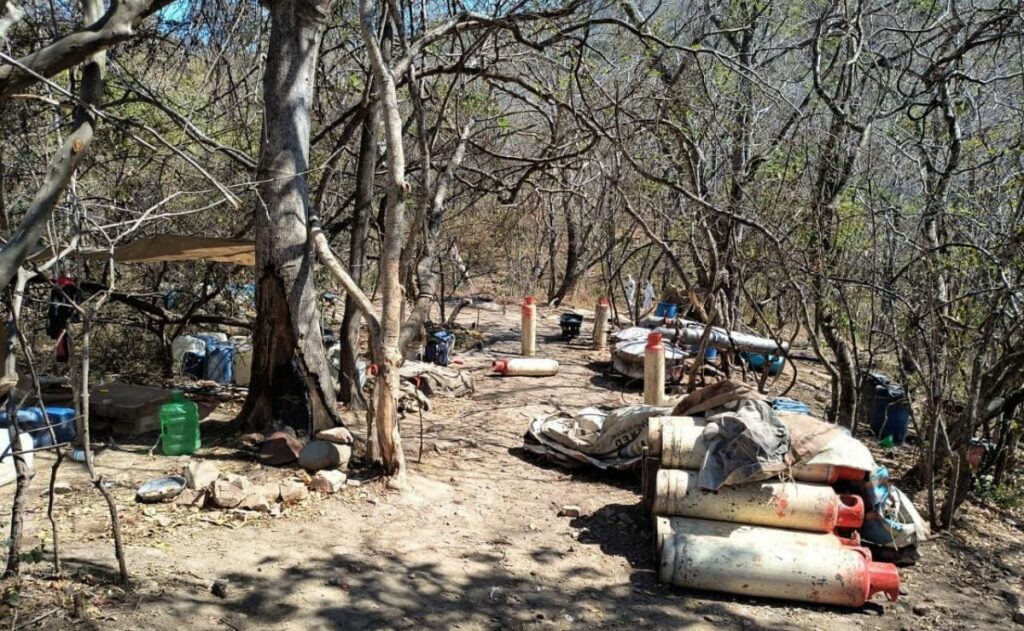 Neutralizan narcolaboratorio en Sinaloa; sería de Los Chapitos