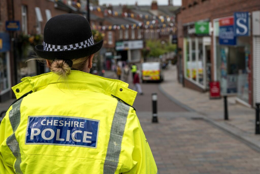 Dos mexicanos entre los detenidos durante la redada a una secta en Reino Unido