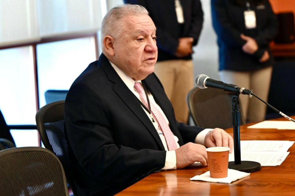 Sheinbaum confirma la renuncia de Rafael Marín Mollinedo de Aduanas