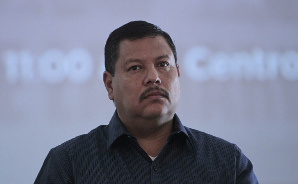 De la cancelación de visa en 2019 a las sanciones de la OFAC: El caso del activista Raymundo Ramos