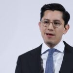 Senado recibe nombramiento de Roberto Velasco como titular de la SRE