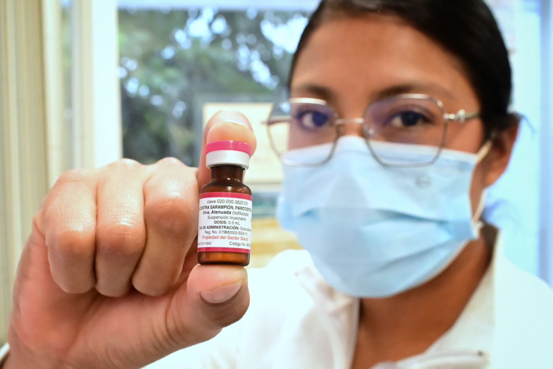 Gobierno afirma que sarampión sigue a la baja; se han aplicado 18.3 millones de vacunas desde febrero