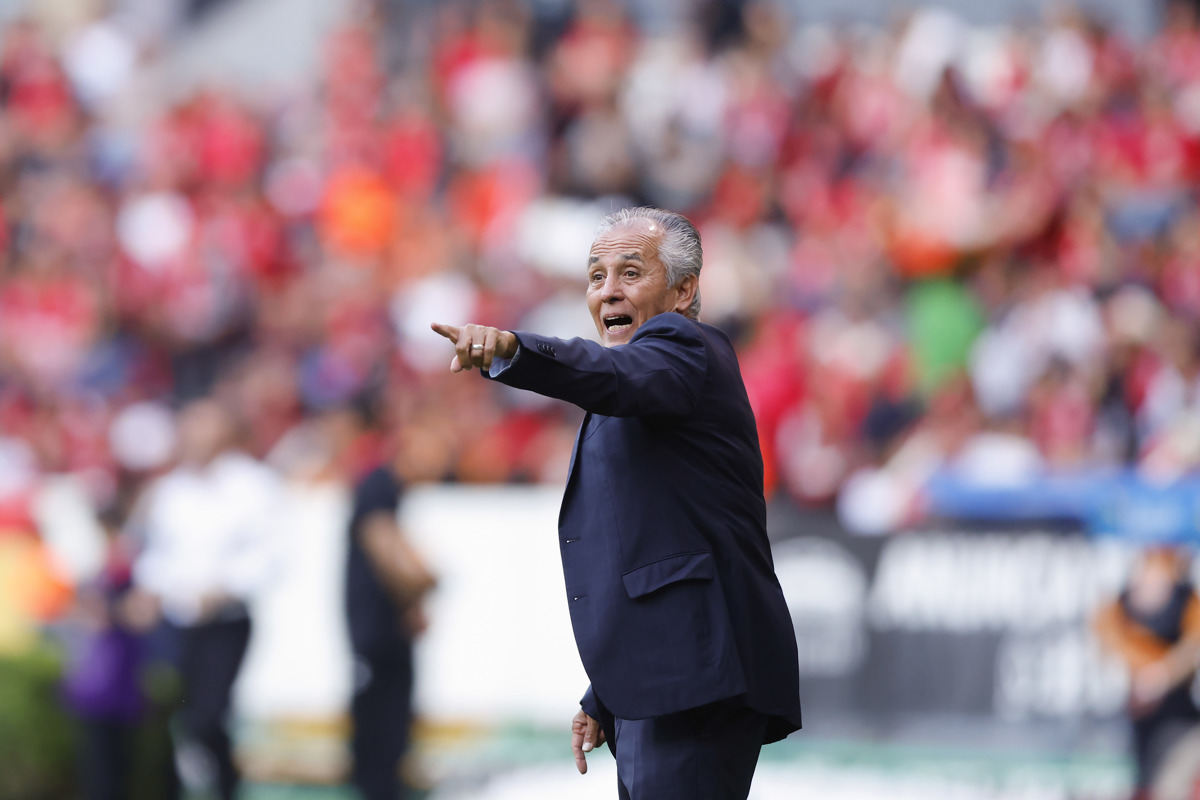 FMF sanciona a Sergio Bueno por conducta “impropia” hacia Katia Itzel García