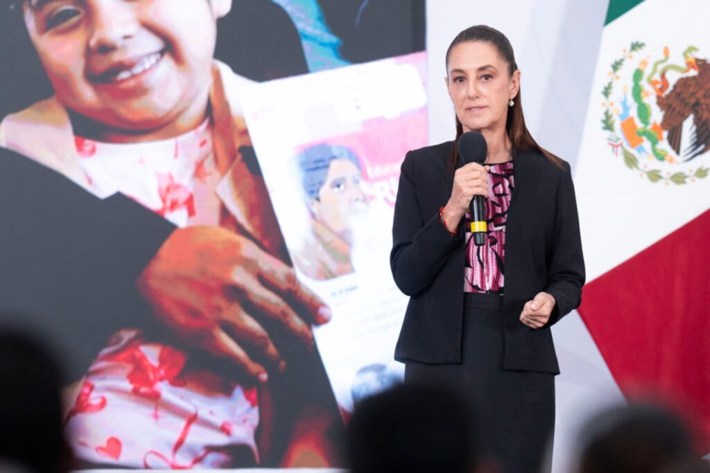 “Es una inversión histórica”: Sheinbaum destaca que en 2030 se destinarán más de un billón de pesos en Becas para el Bienestar