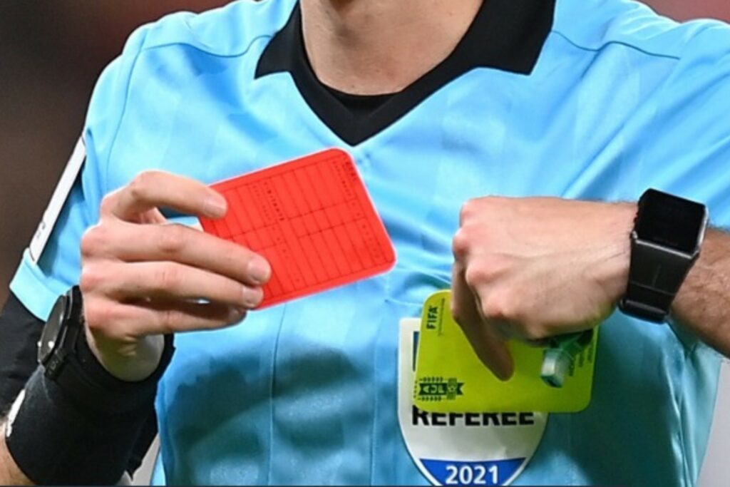 Mundial 2026 estrenará nuevas reglas de tarjeta roja