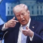 Trump dice que no permitirá que Irán cobre peajes a buques en el estrecho de Ormuz