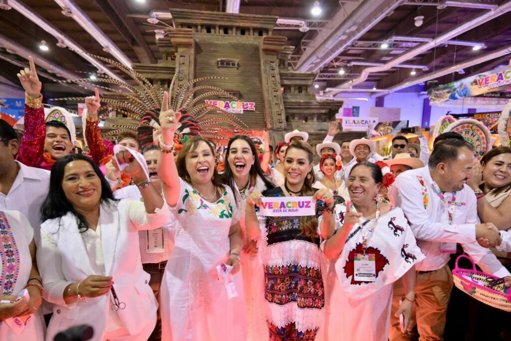 #FOTOS Destaca el Pabellón de Veracruz en el Tianguis Turístico de México - whatsapp-image-2026-04-27-at-80521-pm-1024x683