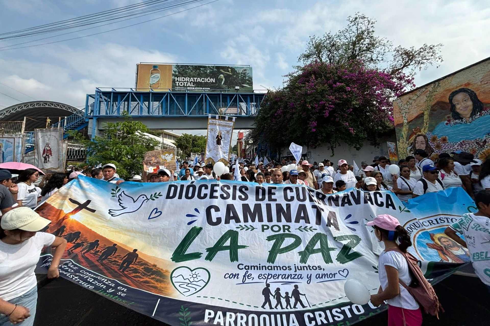 Crimen organizado en Morelos cobra “derecho de piso” a familias por vivir en sus casas: Obispo de Cuernavaca