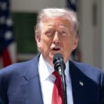 Trump dice que EE.UU. tiene que lograr las respuestas correctas de Irán para terminar guerra