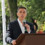 Sergio Mayer renuncia a Morena