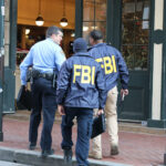 FBI arresta a exagente de la CIA tras hallar lingotes de oro por 40 millones de dólares