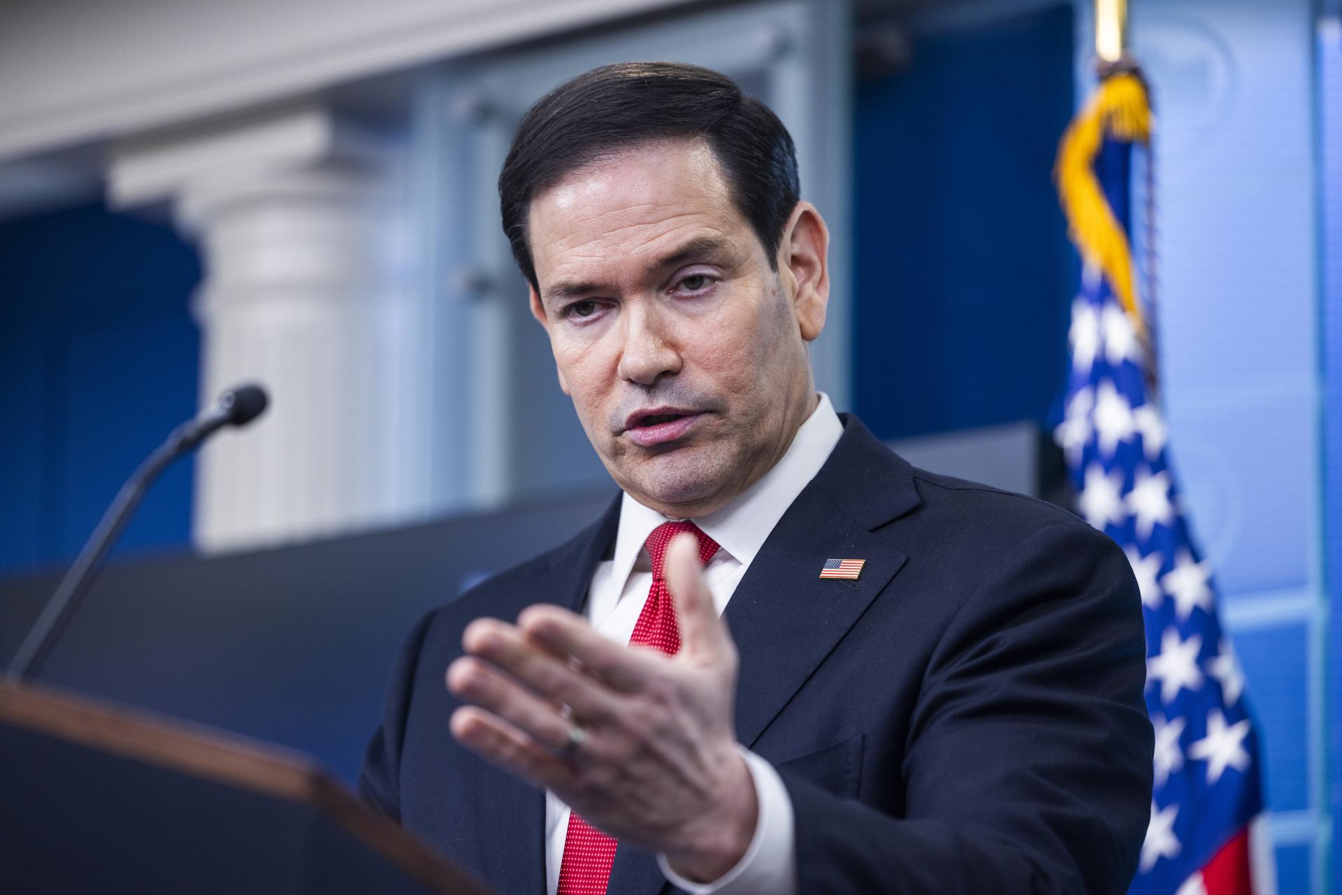 Marco Rubio viaja a Roma para reconducir la relación con el papa León XIV y Giorgia Meloni