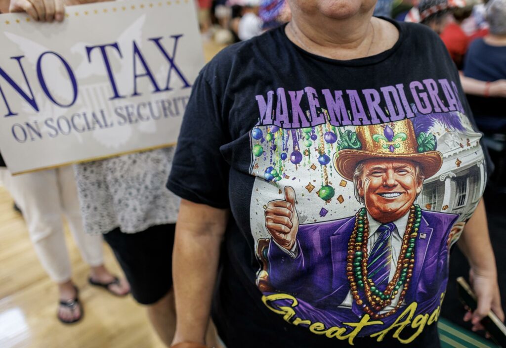Trump reaparece en un mitin en Florida tras intento de asesinato: "No debería estar aquí" - a662f21233016c00ad65541ebee2fa2aa3ce60bcw-1024x704