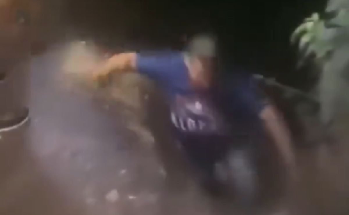 Camión con peregrinos cae a barranco en Hidalgo; reportan dos muertos