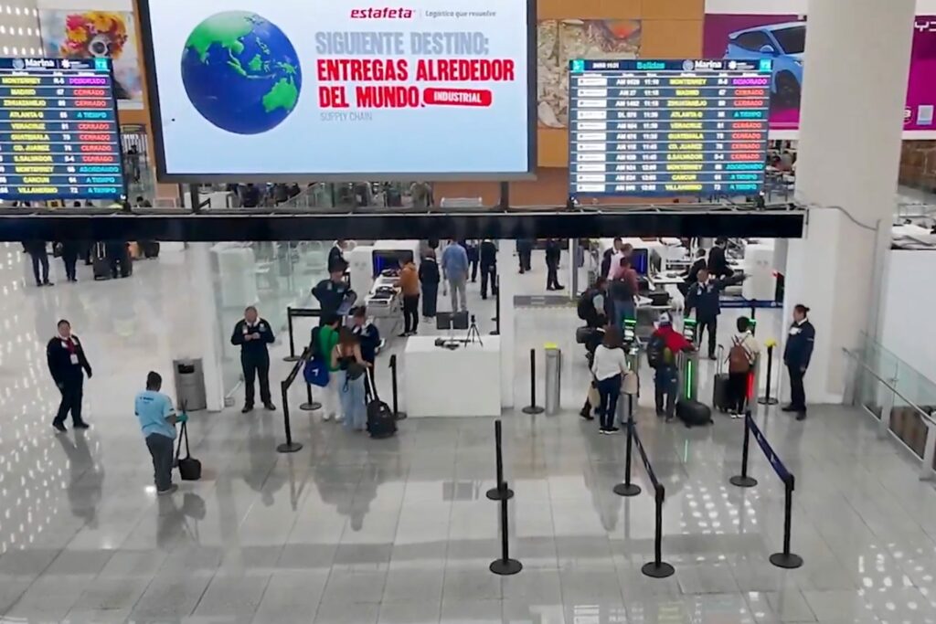 Terminal 1 del AICM se queda sin agua por mantenimiento