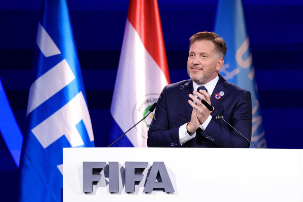 Presidente de Conmebol es señalado de obtener millones de dólares recuperados del ‘FIFAGate’