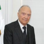 Embajador Gertz Manero presenta cartas credenciales al rey Carlos III