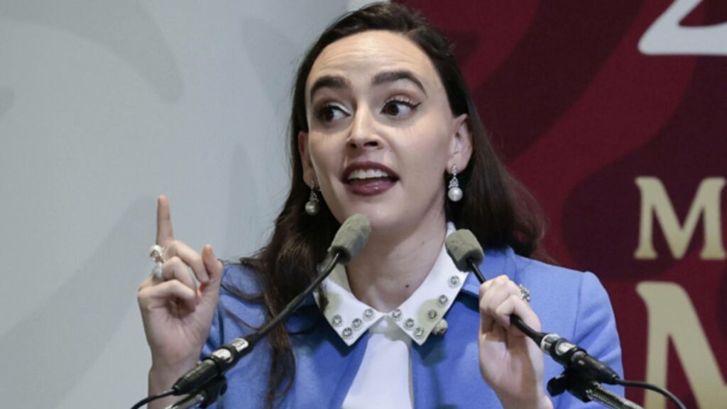 Altagracia Gómez pide a los empresarios más inversión en México