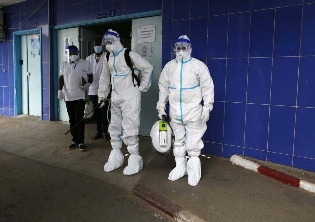 OMS declara emergencia internacional por ébola en República Democrática del Congo y Uganda