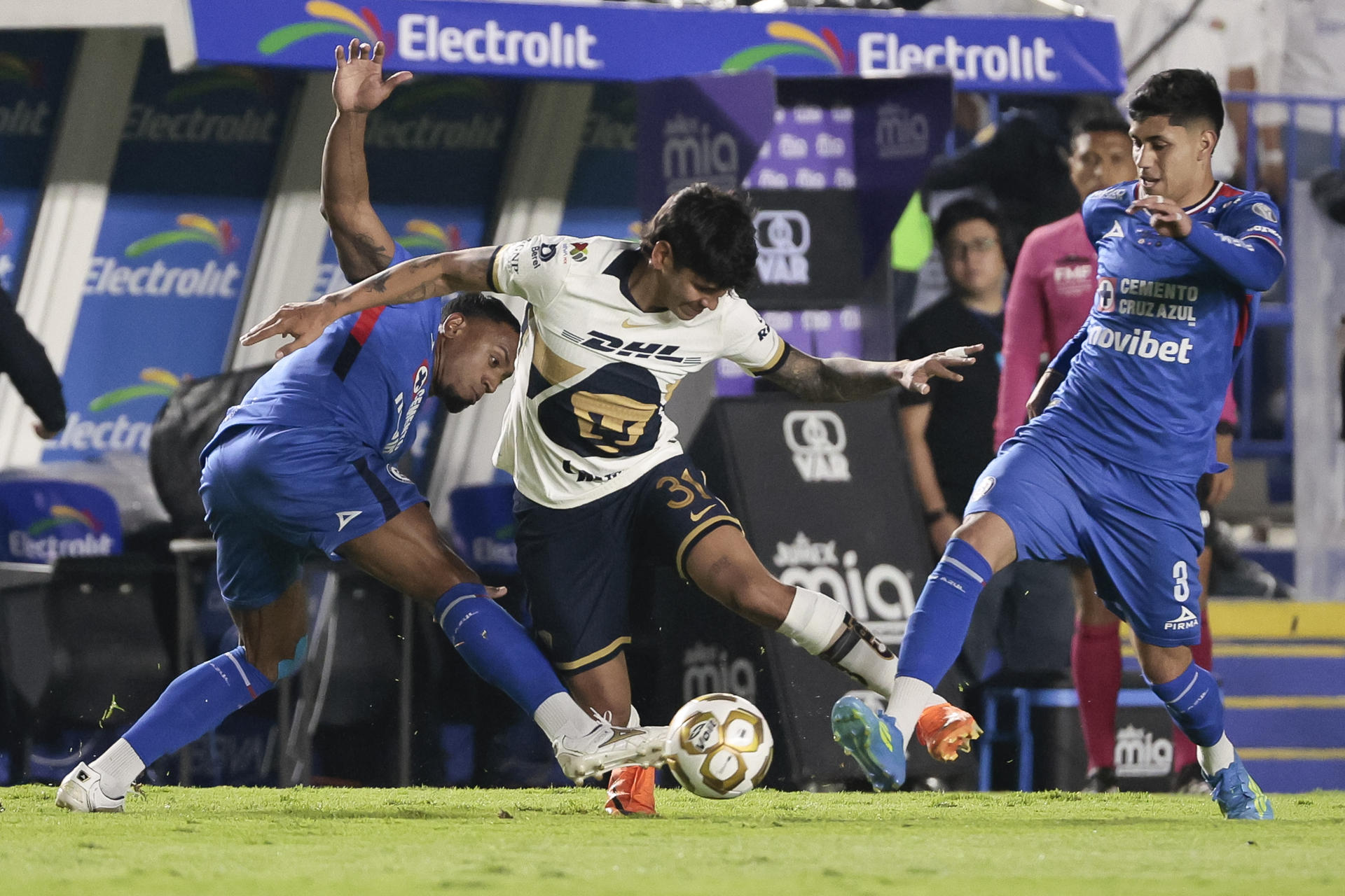En vivo: Cruz Azul y Pumas UNAM disputan el primer capítulo de la final del Clausura 2026