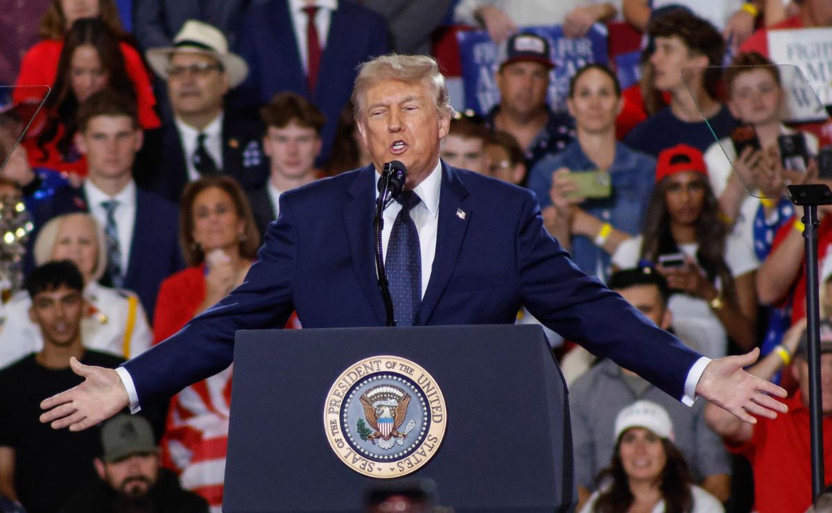 Trump aprovecha el tiroteo frente a la Casa Blanca para reivindicar su salón de baile