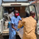 OMS mantiene no restringir viajes a RD del Congo ni Uganda por ébola, tras medida adoptada por EE.UU.