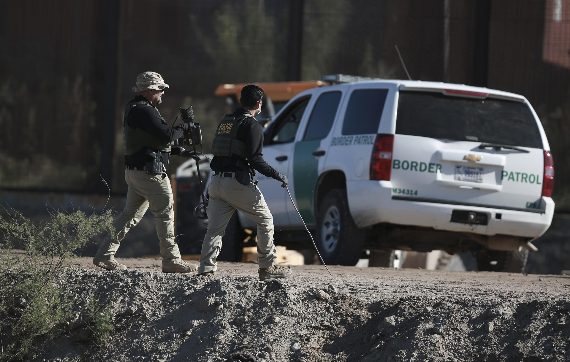 Demandan a Texas para detener la implementación de partes de mayor ley antimigrante