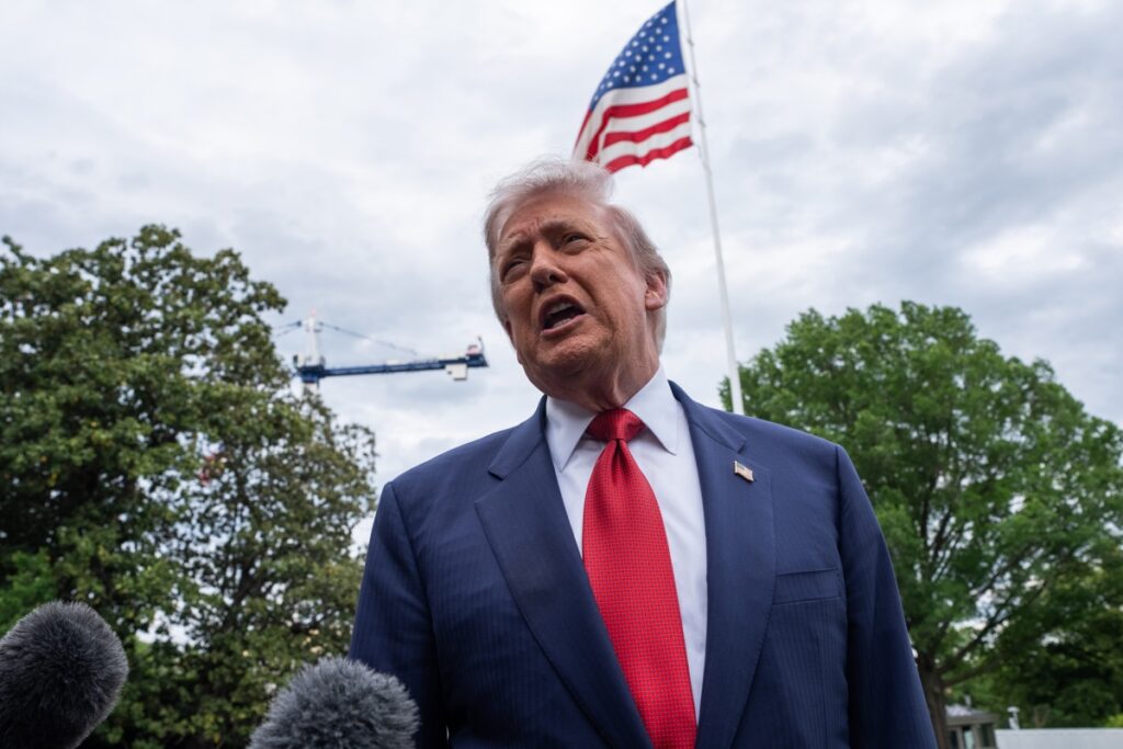 Trump considera “totalmente inaceptable” la respuesta de Irán a propuesta de paz de EE.UU.