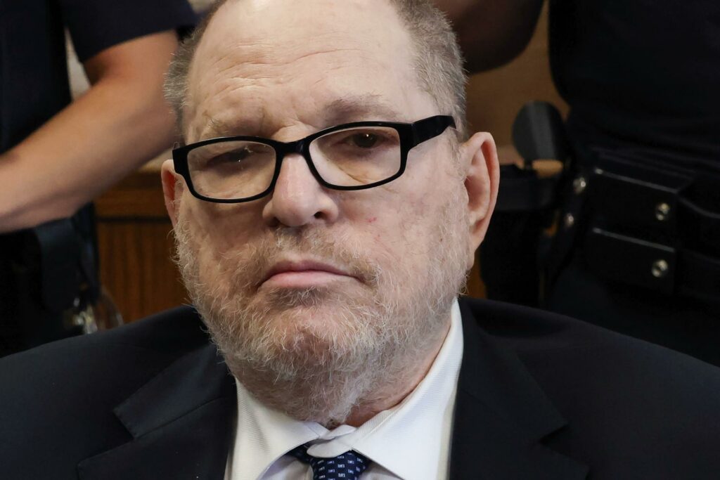 Juez declara nulo el nuevo juicio contra el exproductor de cine Harvey Weinstein