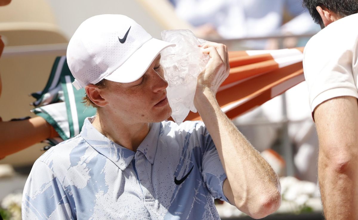 Sinner cae en Roland Garros, ¿el calor de París le jugó en contra? - jannik-sinner-en-roland-garros