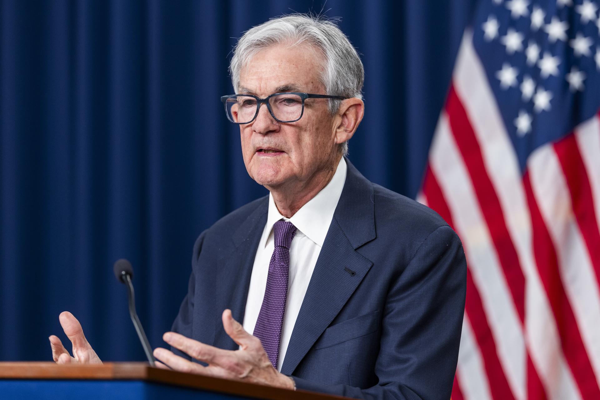 Jerome Powell deja presidencia de la Fed tras 8 años marcados por el COVID-19 y el acoso de Trump