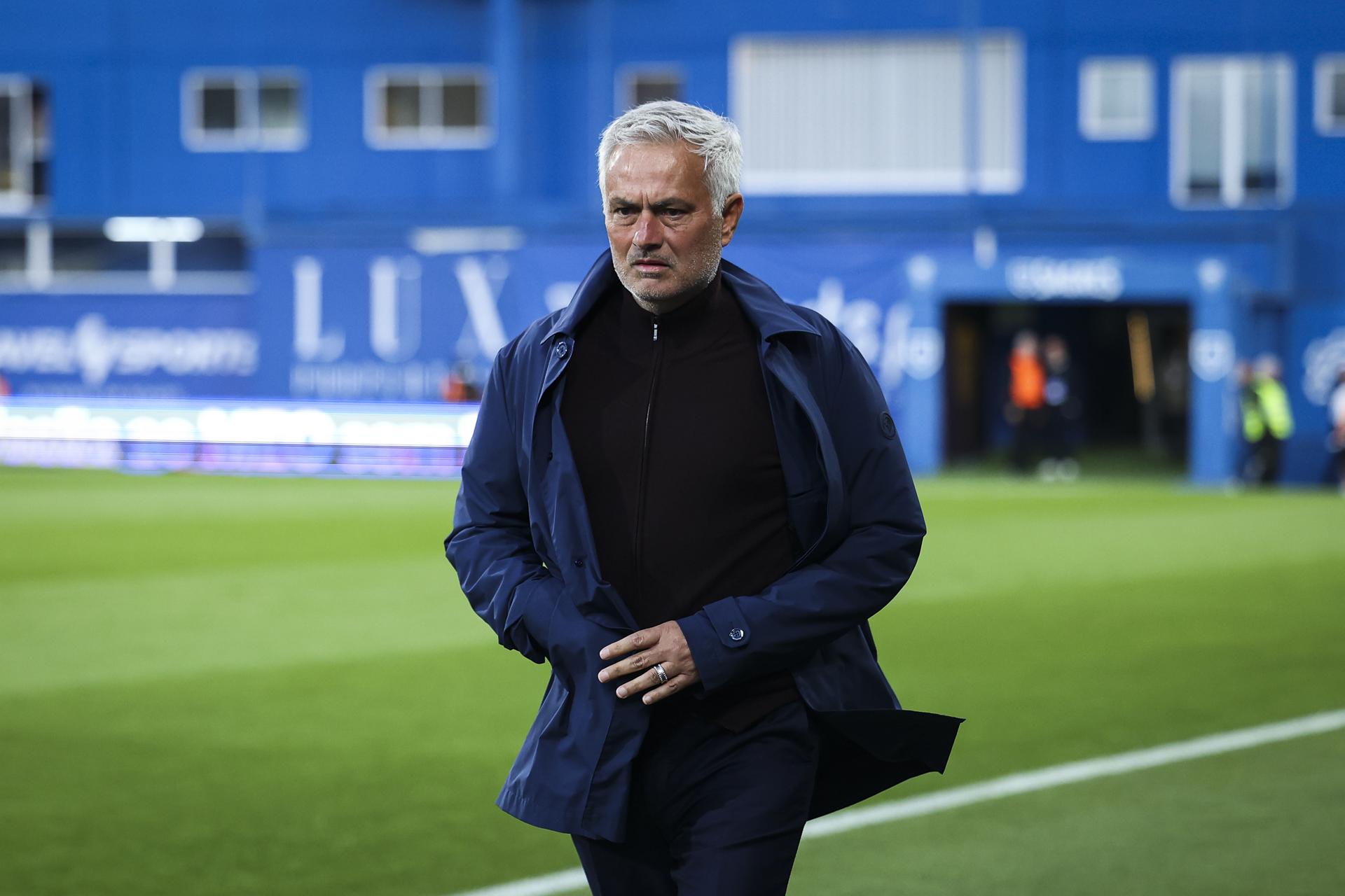 Mourinho espera hablar con el Real Madrid la próxima semana