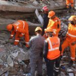 Video: Colapsa un edificio comercial en Nueva Delhi; hay 6 muertos