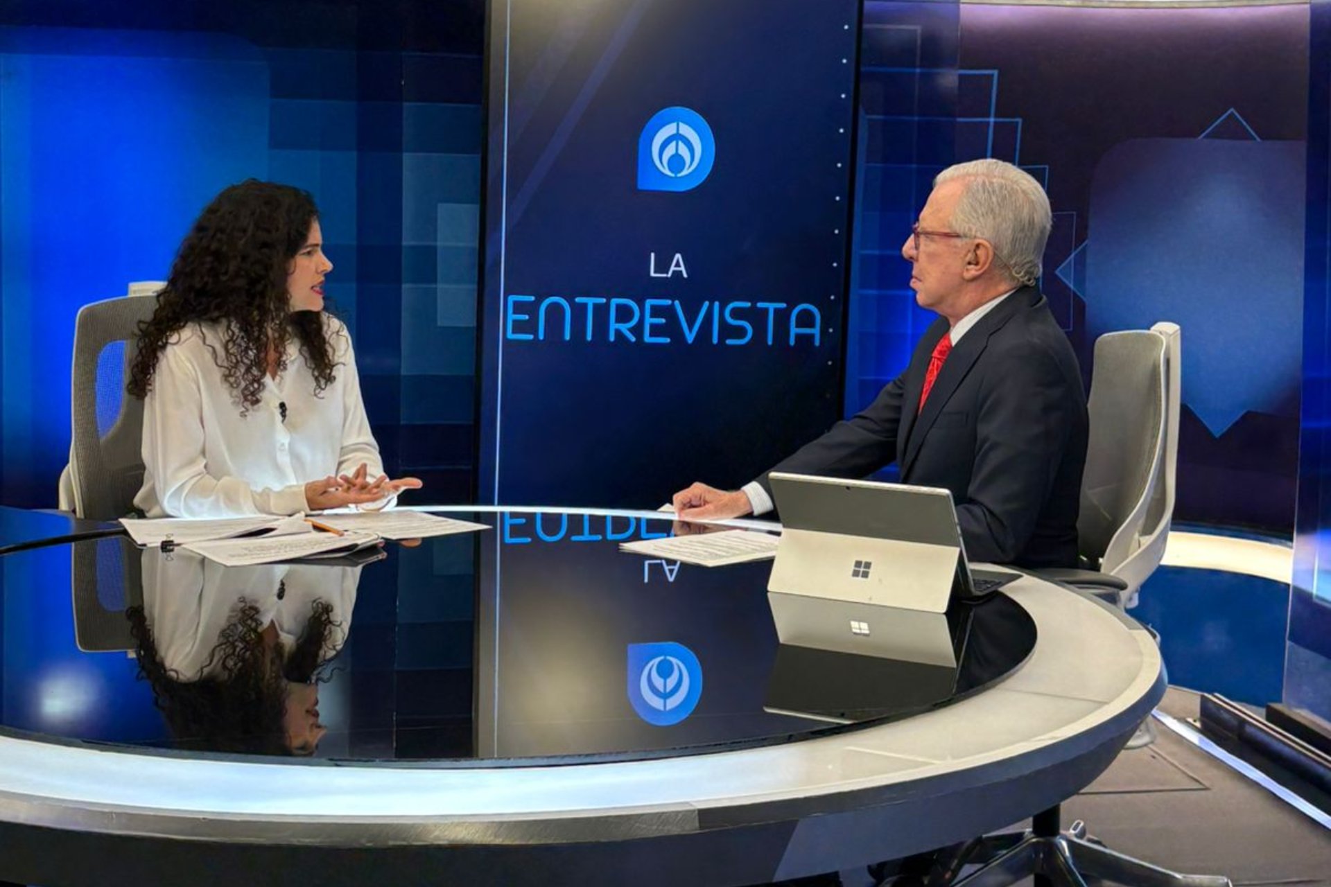 Luisa Alcalde explica cómo será “Derecho de Réplica”, el programa del Gobierno para combatir la desinformación