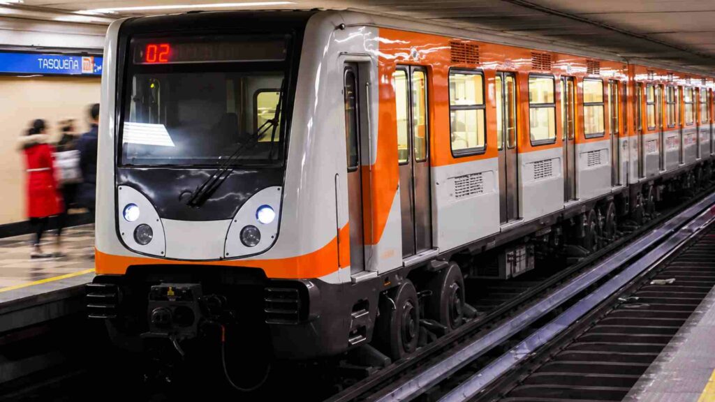 Metro CDMX cerrará 10 estaciones de la Línea 2 por remodelación