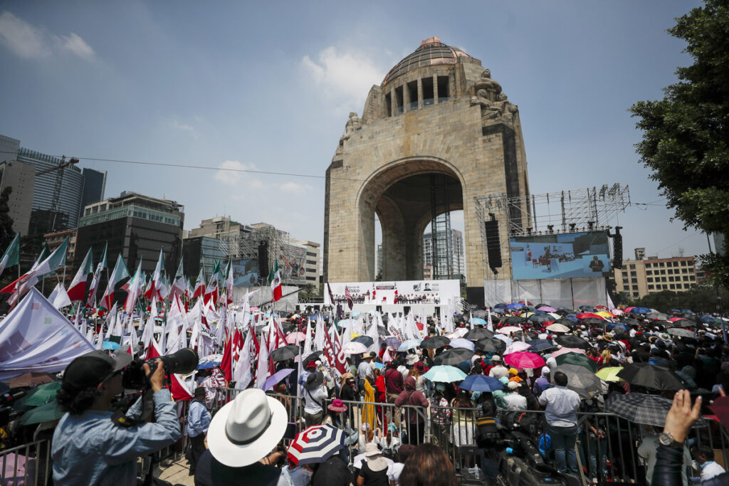 "Nada ni nadie va a detener la Transformación", asegura Sheinbaum en informe a dos años del triunfo electoral - nada-ni-nadie-va-a-detener-la-transformacion-asegura-sheinbaum-en-informe-a-dos-anos-del-triunfo-electoral-4-1024x683