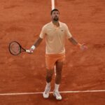 Sorpresa en Roland Garros 2026: Joven de 19 años elimina a Novak Djokovic