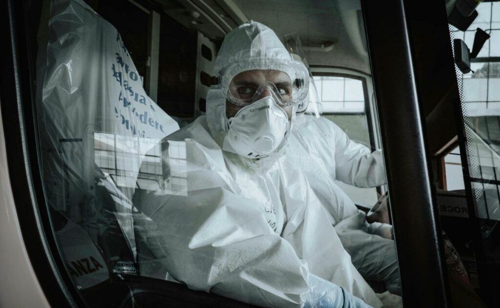 Italia detecta posible caso de ébola; activa protocolos sanitarios