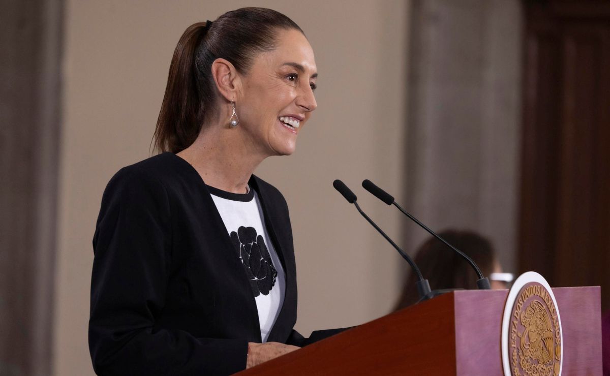 Sheinbaum felicita a las mamás y pide reconocer su trabajo de cuidados