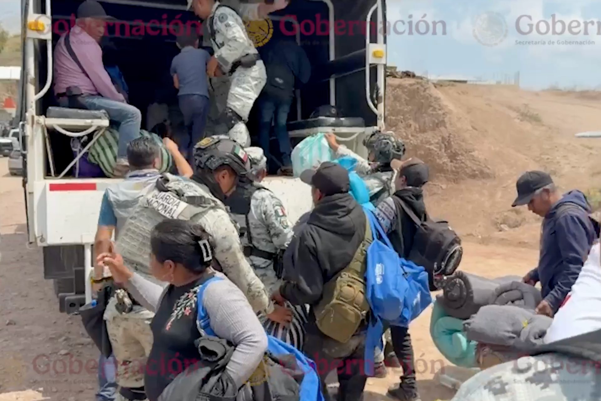 Inicia el regreso de familias desplazadas a Chilapa, Guerrero, con apoyo de fuerzas federales